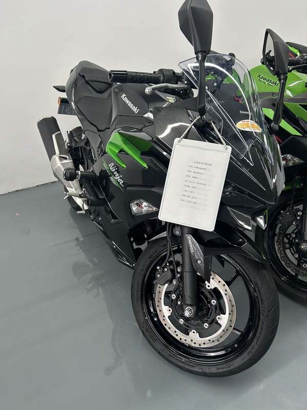 二手川崎Ninja 500