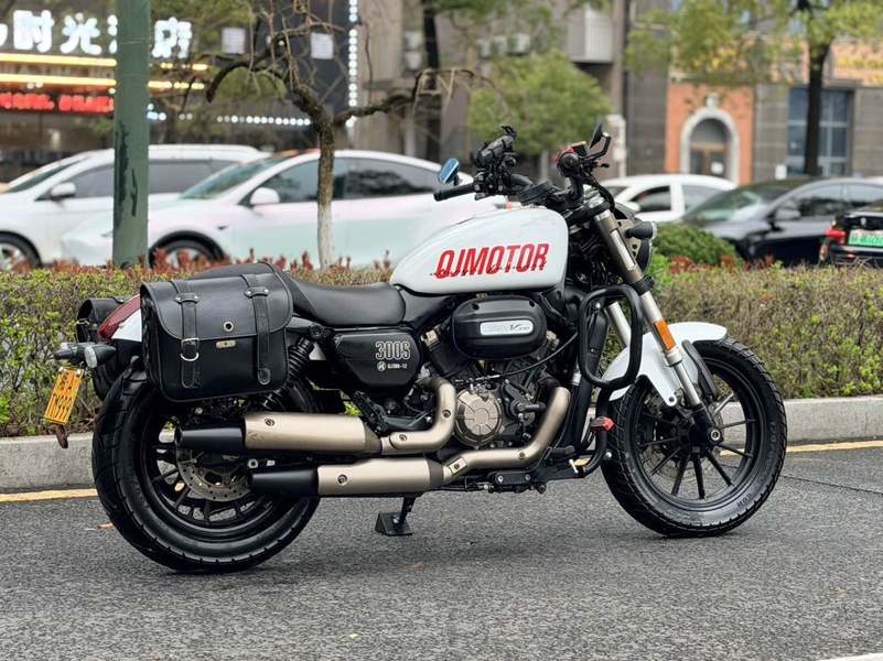 二手QJMOTOR闪300