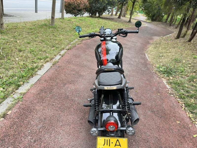 二手长江Bobbie ll 700i