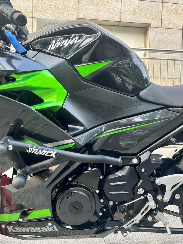 二手川崎Ninja 400