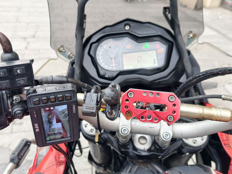 二手贝纳利金鹏 TRK502