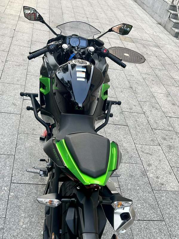 二手川崎Ninja 400