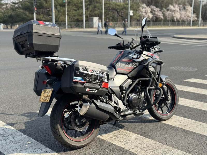 二手豪爵铃木DL250