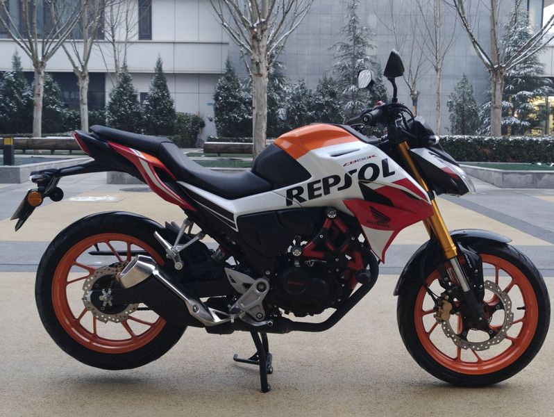 二手五羊本田CB190R 暴锋眼