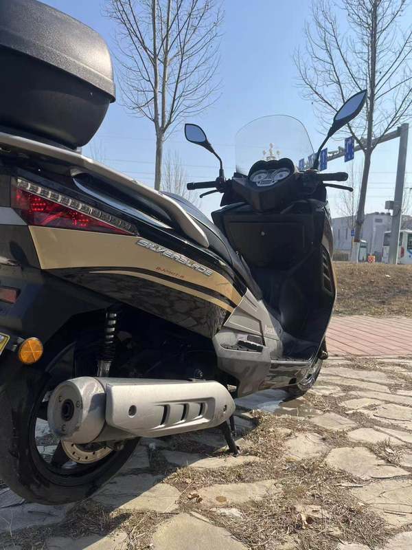 二手贝纳利银刃 BJ250T-8