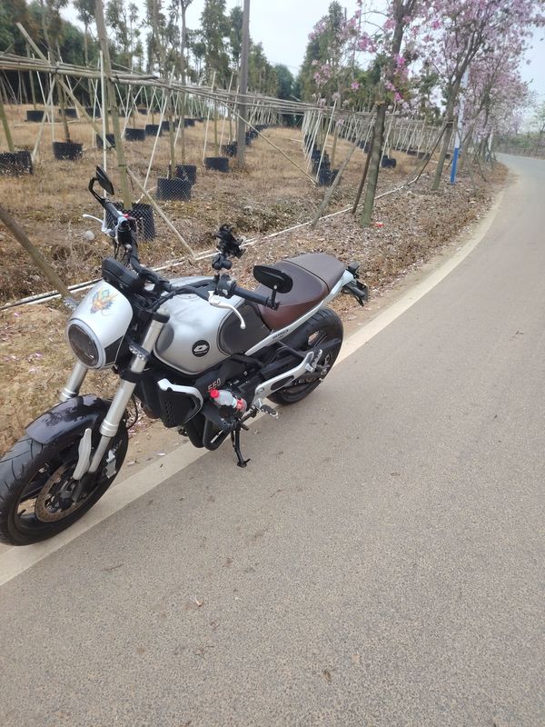 二手QJMOTOR逸550