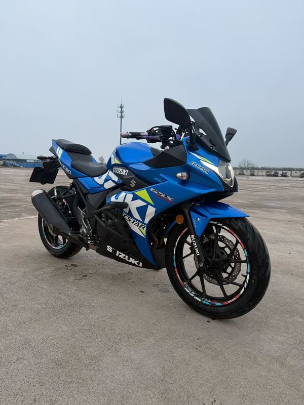 二手豪爵铃木GSX250R