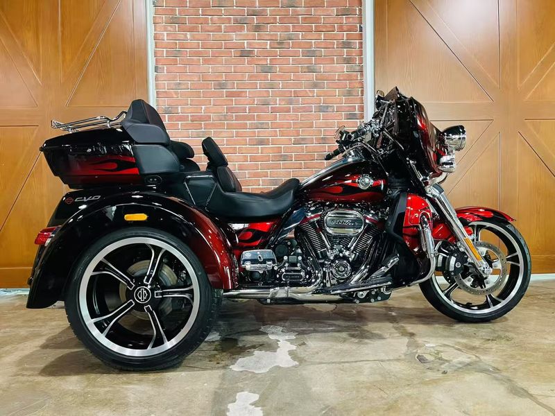 二手哈雷戴维森Tri Glide