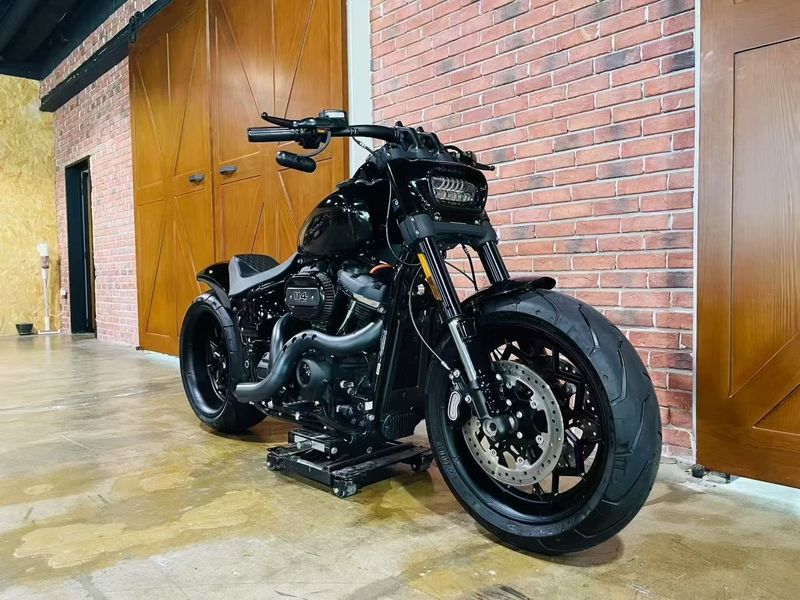 二手哈雷戴维森肥霸 Fat Bob