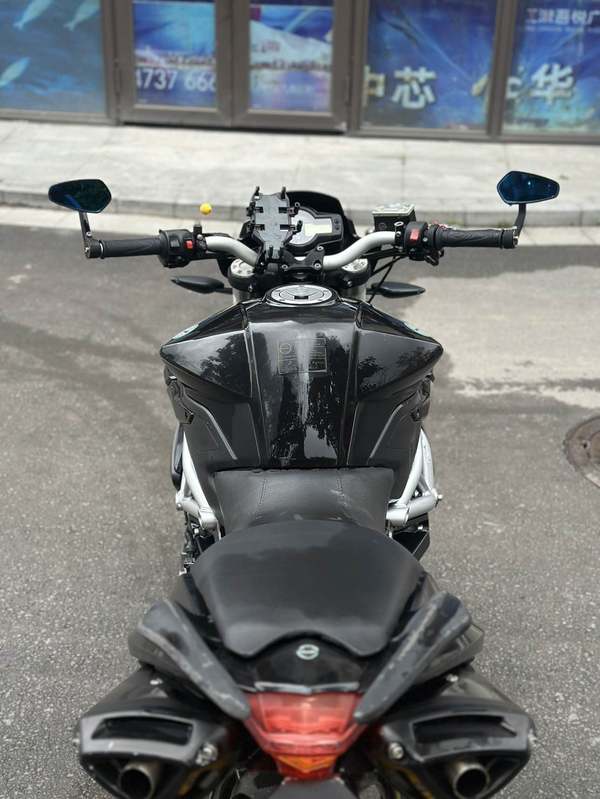 二手贝纳利TNT600i