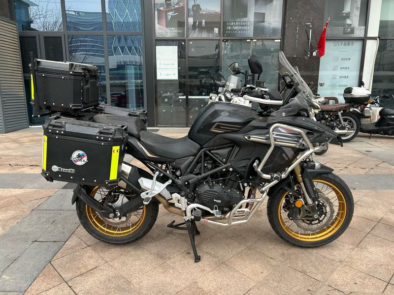 二手贝纳利TRK552