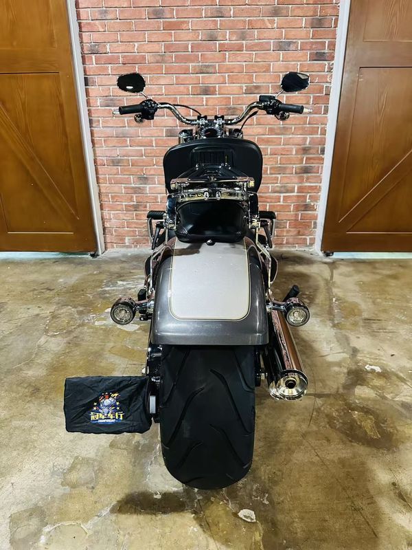 二手哈雷戴维森肥仔 Fat Boy