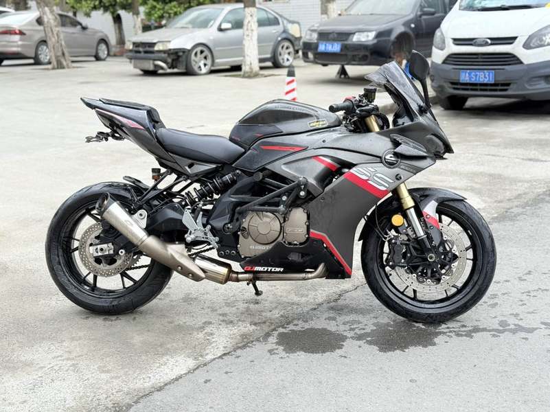 二手QJMOTOR赛600