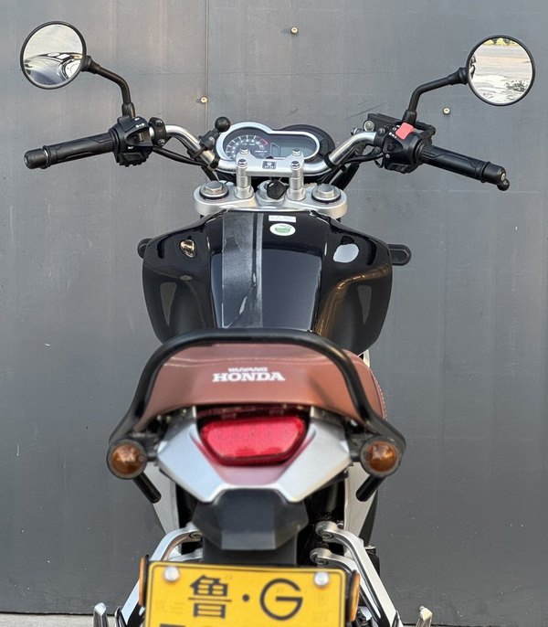 二手五羊本田鸷道 CB190SS