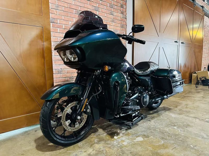 二手哈雷戴维森公路滑翔 Road Glide