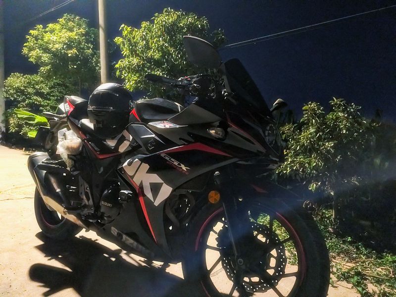 二手豪爵铃木GSX250R