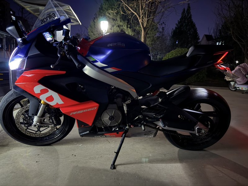 二手阿普利亚RS 660 