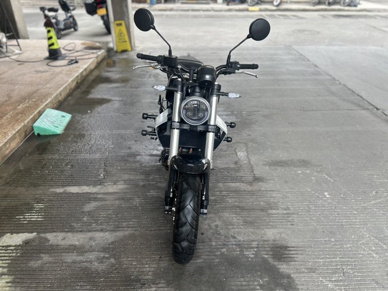 二手哈雷戴维森X 350