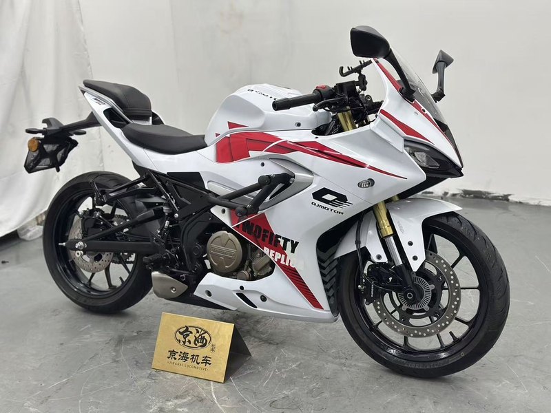 二手QJMOTOR赛250