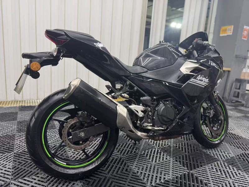 二手川崎Ninja 400