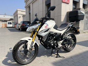 二手五羊本田CB190R 暴锋眼