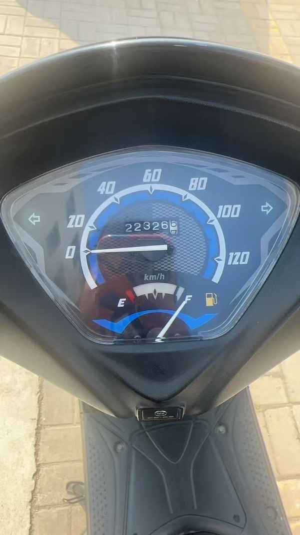 二手五羊本田喜致125