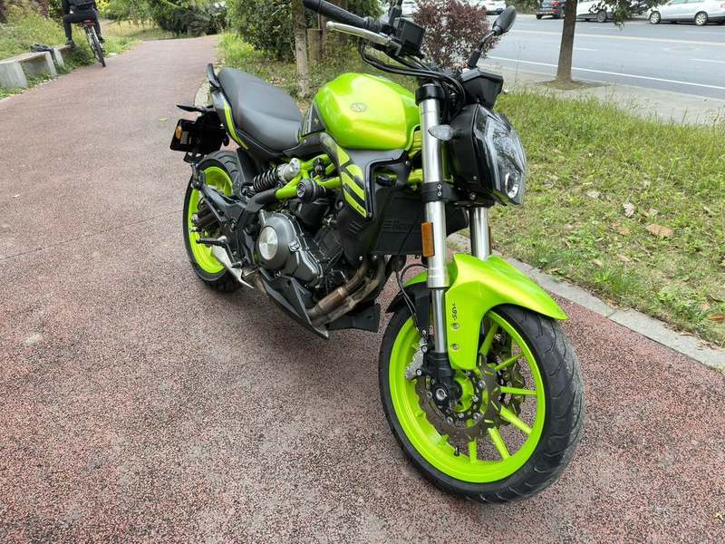 二手贝纳利蓝宝龙 BN302S