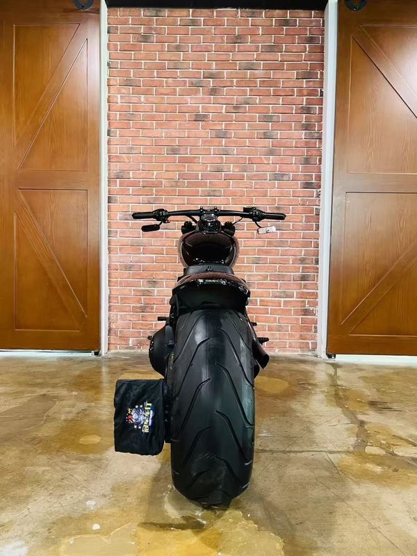 二手哈雷戴维森肥霸 Fat Bob