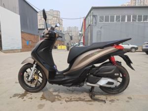 二手比亚乔Medley 150