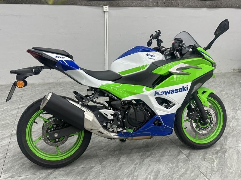 二手川崎Ninja 500