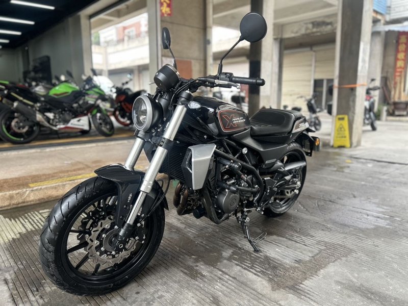 二手哈雷戴维森X 350