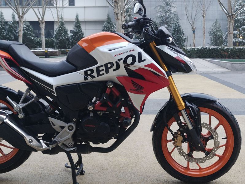 二手五羊本田CB190R 暴锋眼
