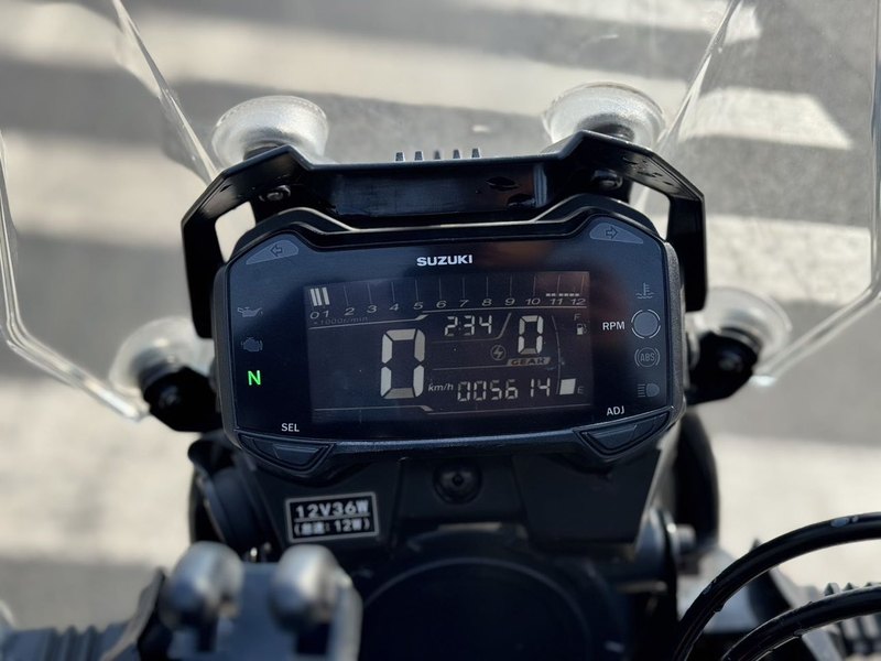 二手豪爵铃木DL250