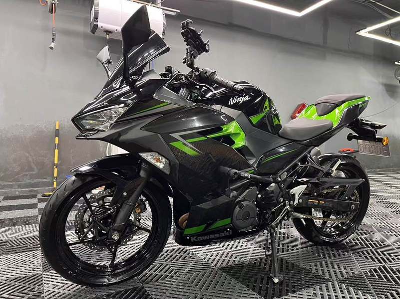 二手川崎Ninja 400