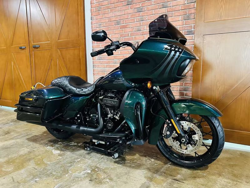 二手哈雷戴维森公路滑翔 Road Glide