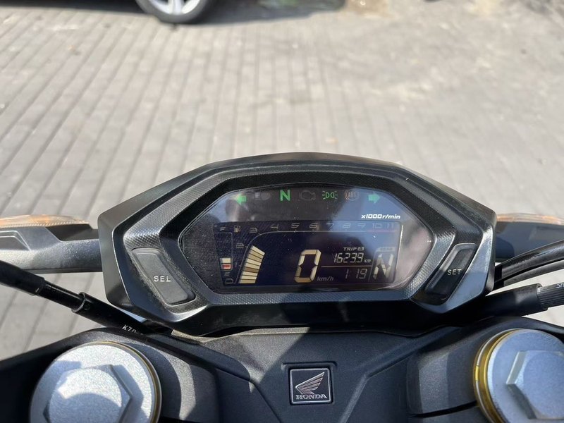 二手五羊本田CB190R 暴锋眼