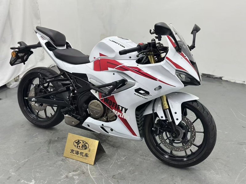二手QJMOTOR赛250
