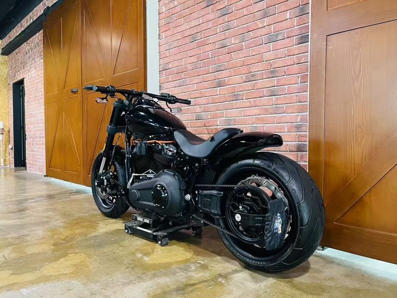 二手哈雷戴维森肥霸 Fat Bob