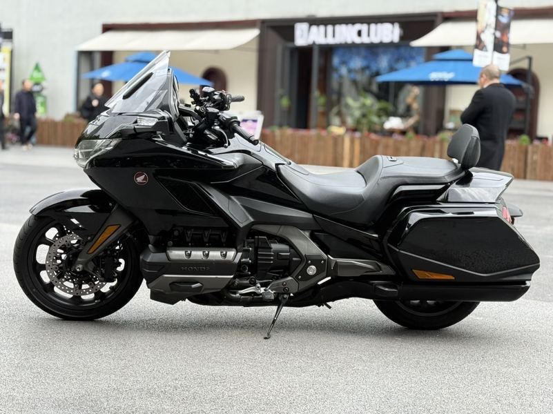 二手本田Gold Wing GL1800
