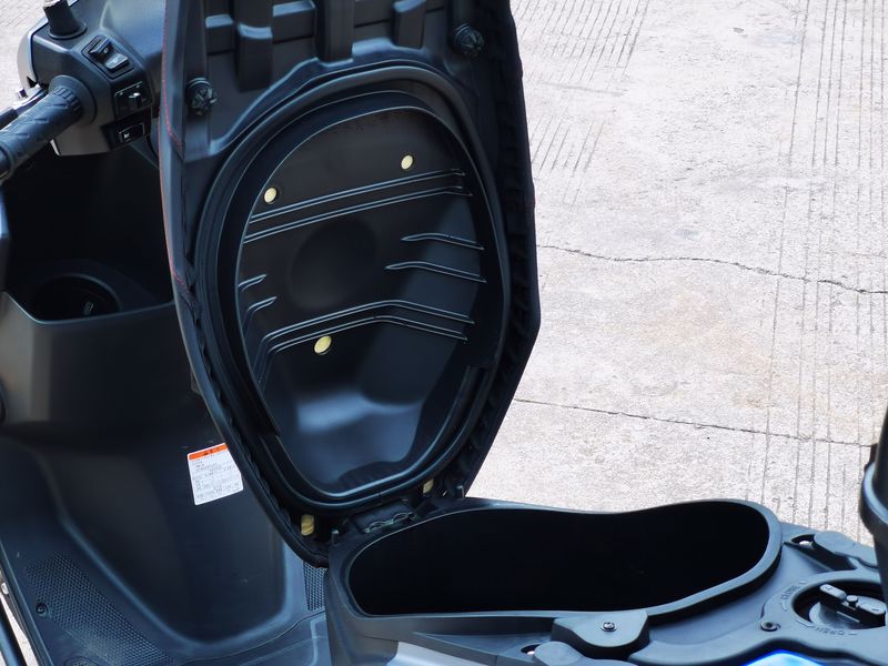 二手豪爵虎鲨VX125