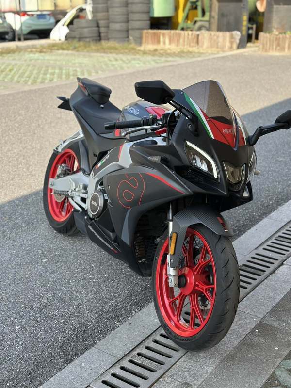 二手宗申阿普利亚GPR250R