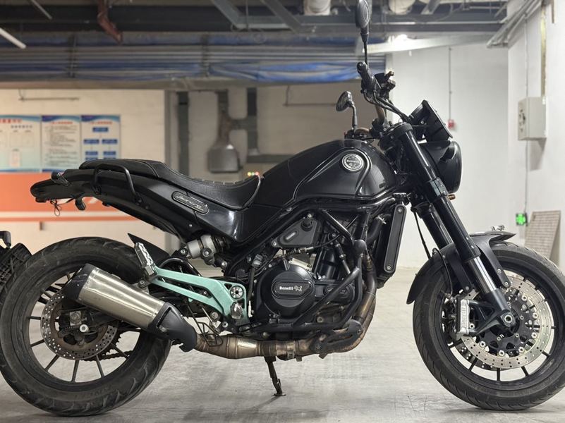 二手贝纳利幼狮 Leoncino 500