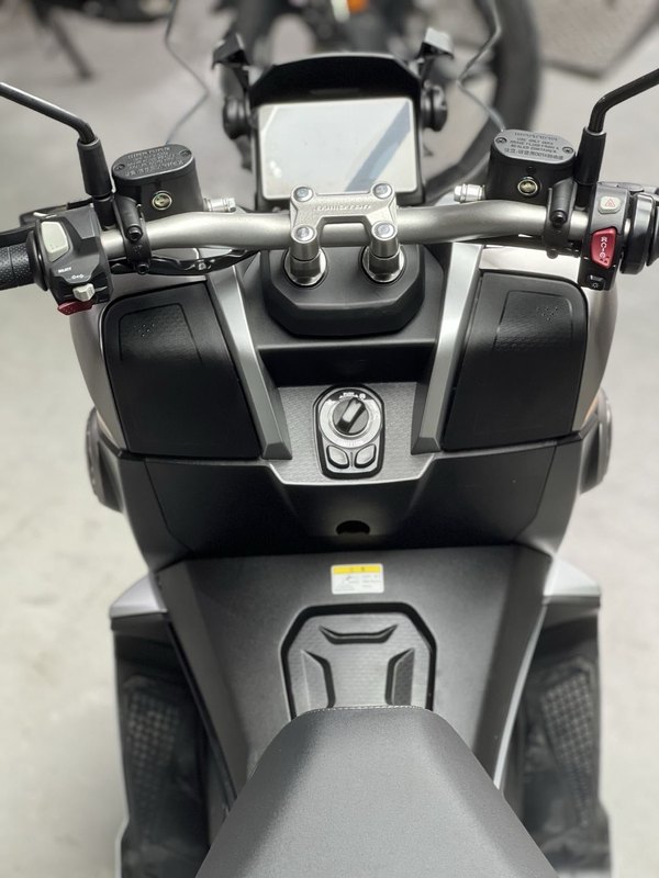 二手QJMOTOR鸿250ADV