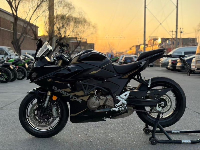 二手QJMOTOR赛550