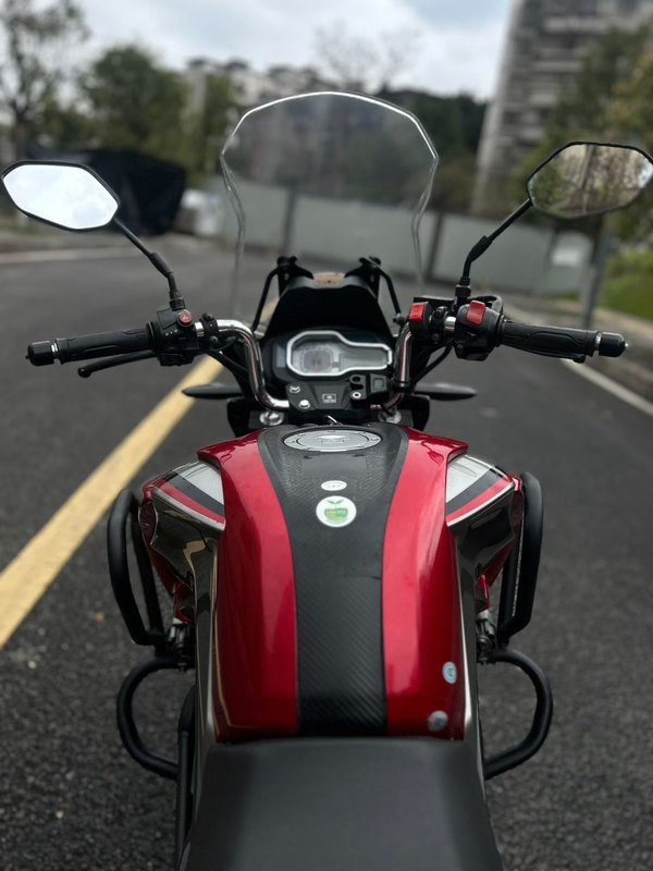 二手五羊本田猛鸷 CB190X