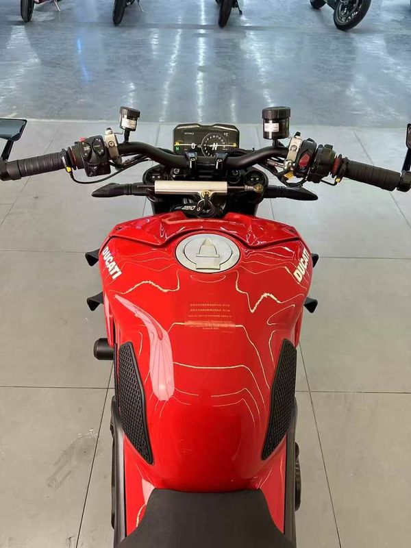 二手杜卡迪Street Fighter V4