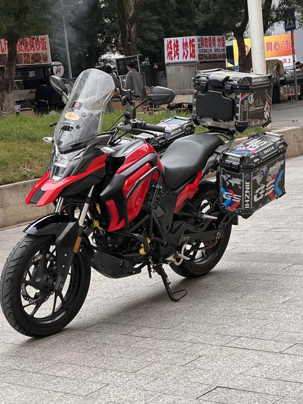 二手五羊本田猛鸷 CB190X