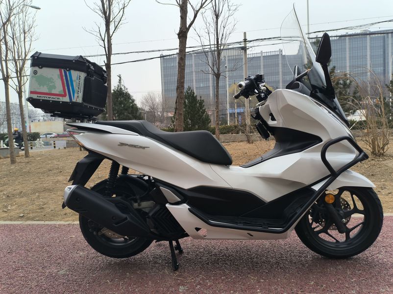 二手五羊本田PCX