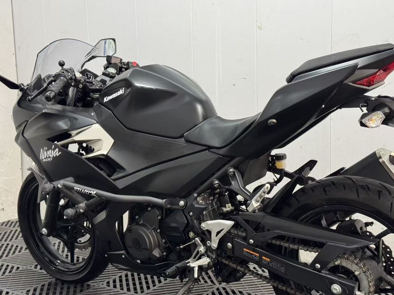 二手川崎Ninja 400