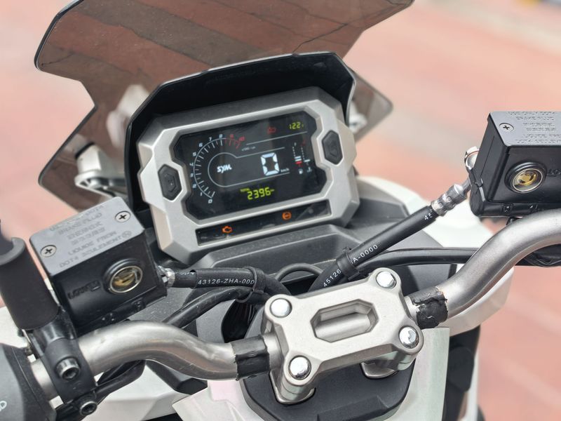 二手三阳哈士奇 Husky ADV150